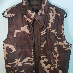 Sand Camouflage Puffer Vest